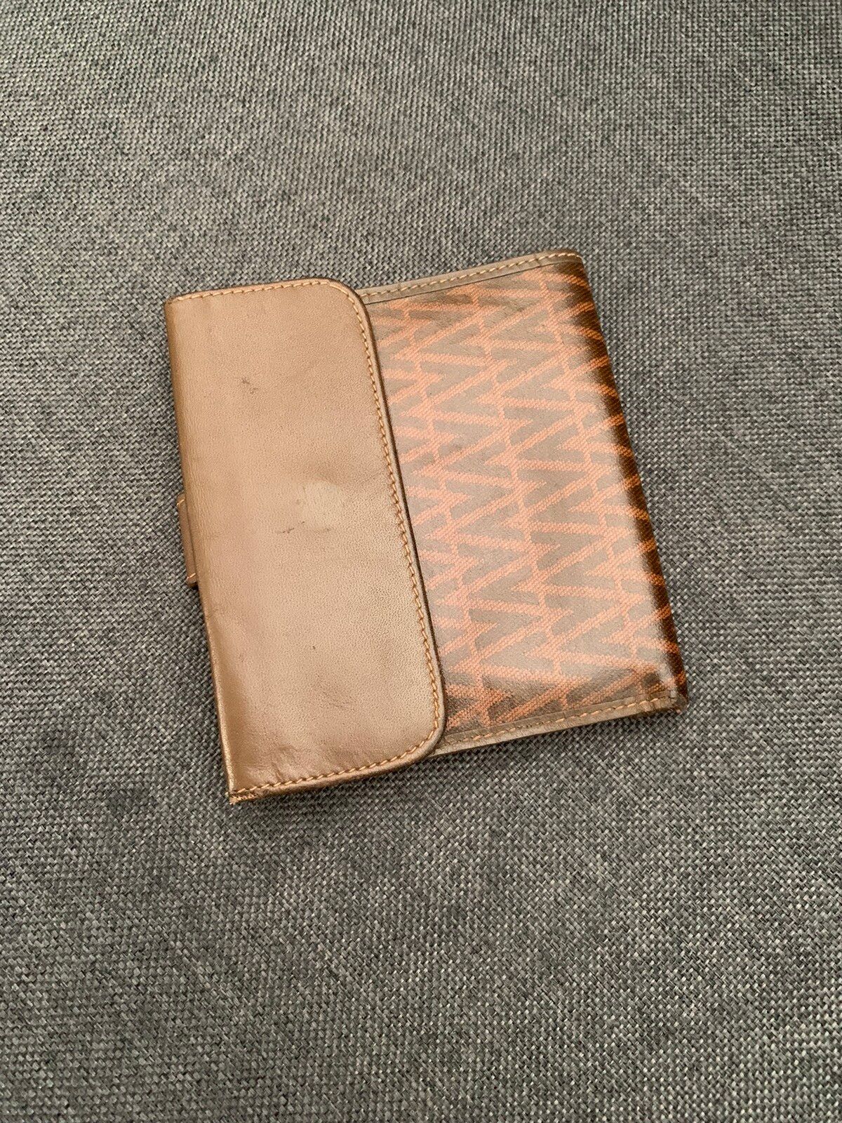 Vintage Valentino Monogram Wallet Leather - 2
