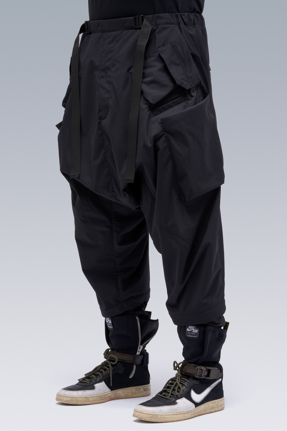 P30A-E Black Small - 4