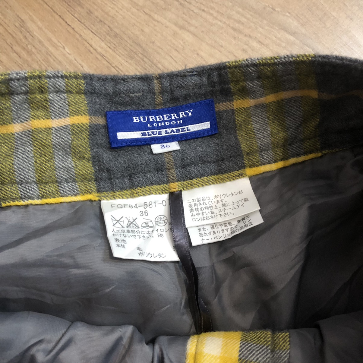 Vintage - Vintage Burberry Blue Label Checkered Wool Shorts - 6