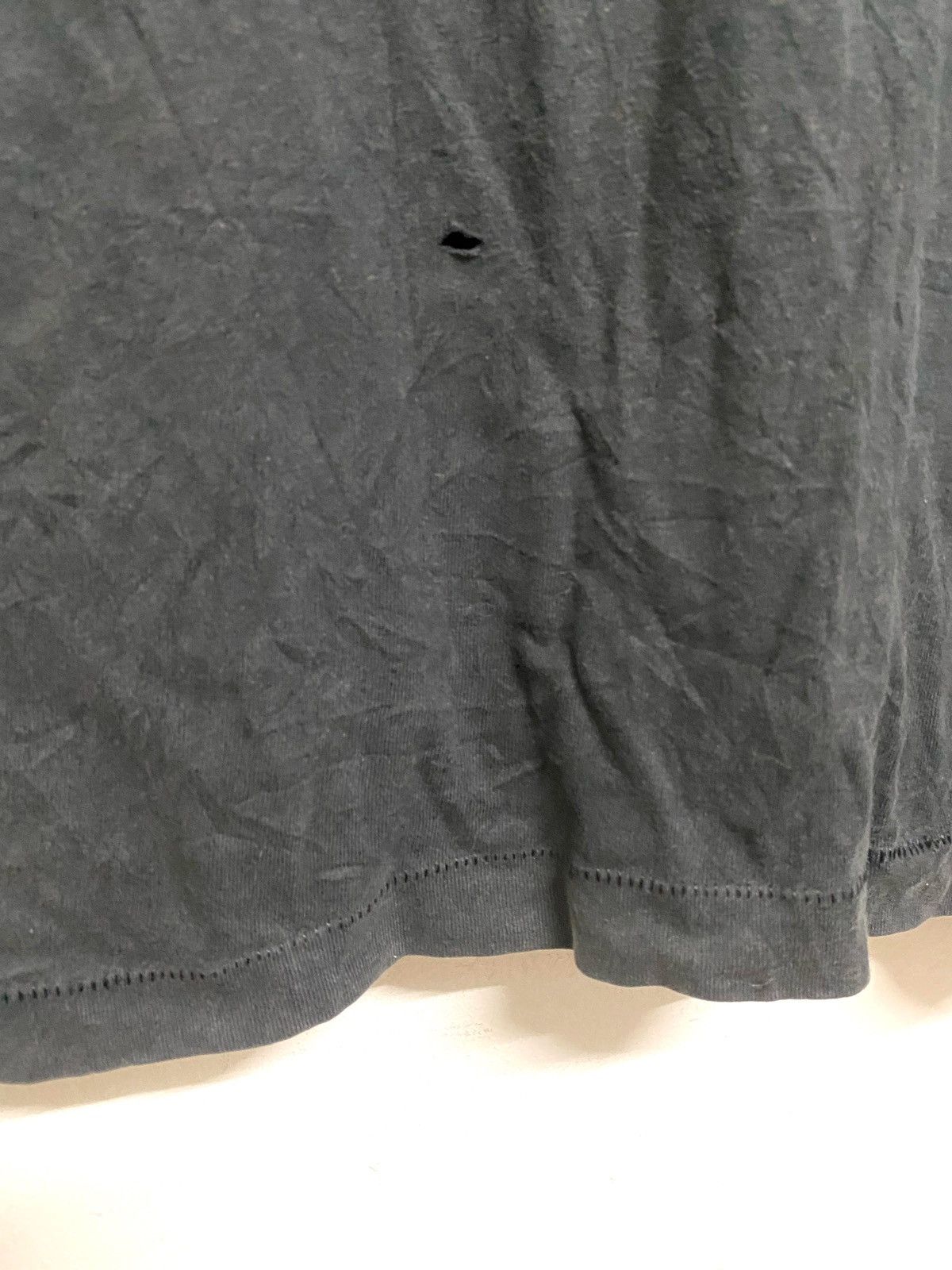 Vintage 90’s Tin And Yang Fashion Victim Tshirt - 6