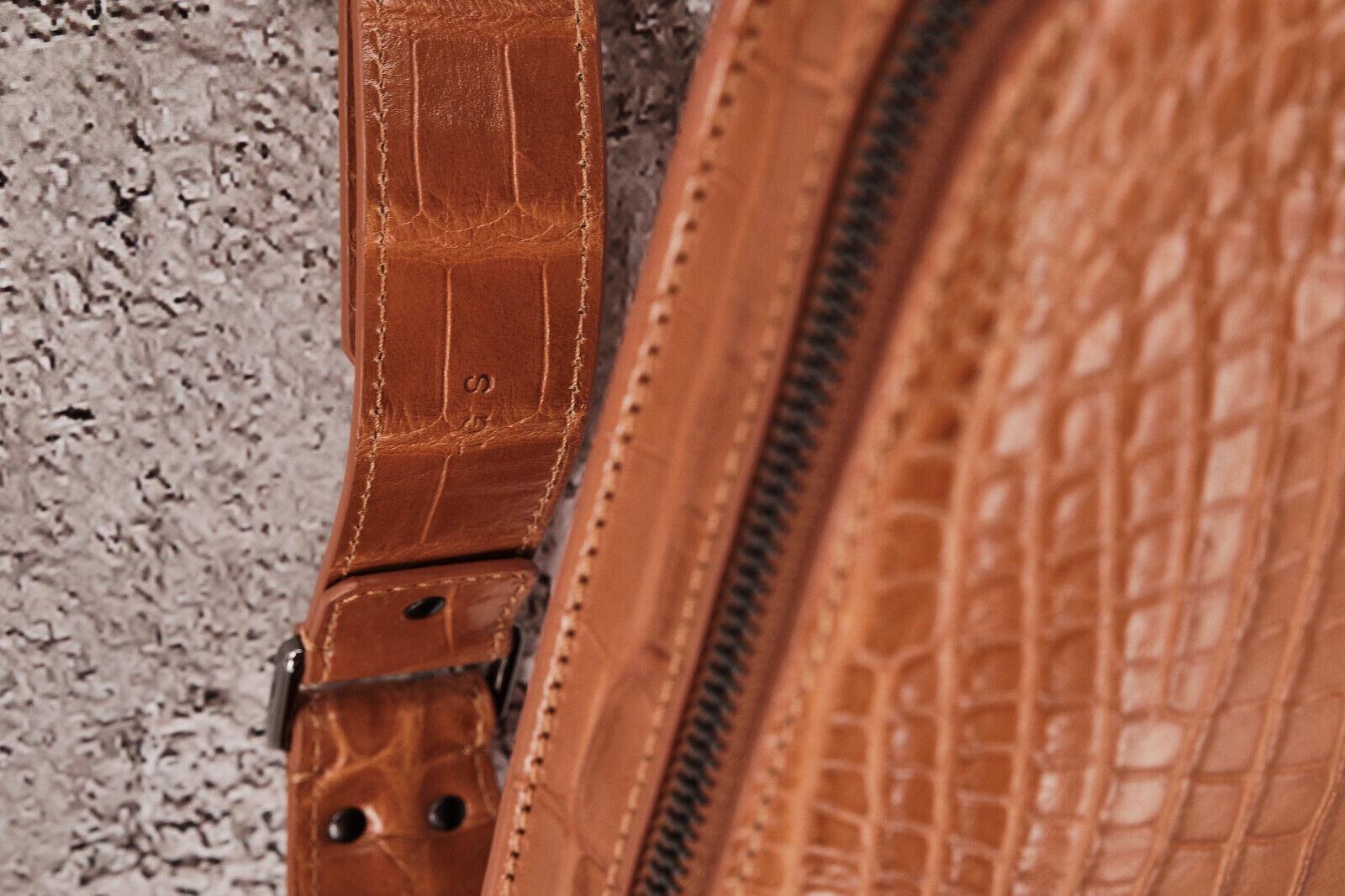 Brand New With Tags Valentino Garavani Women's Rockstud Alligator Waist Bag,9000$ - 7