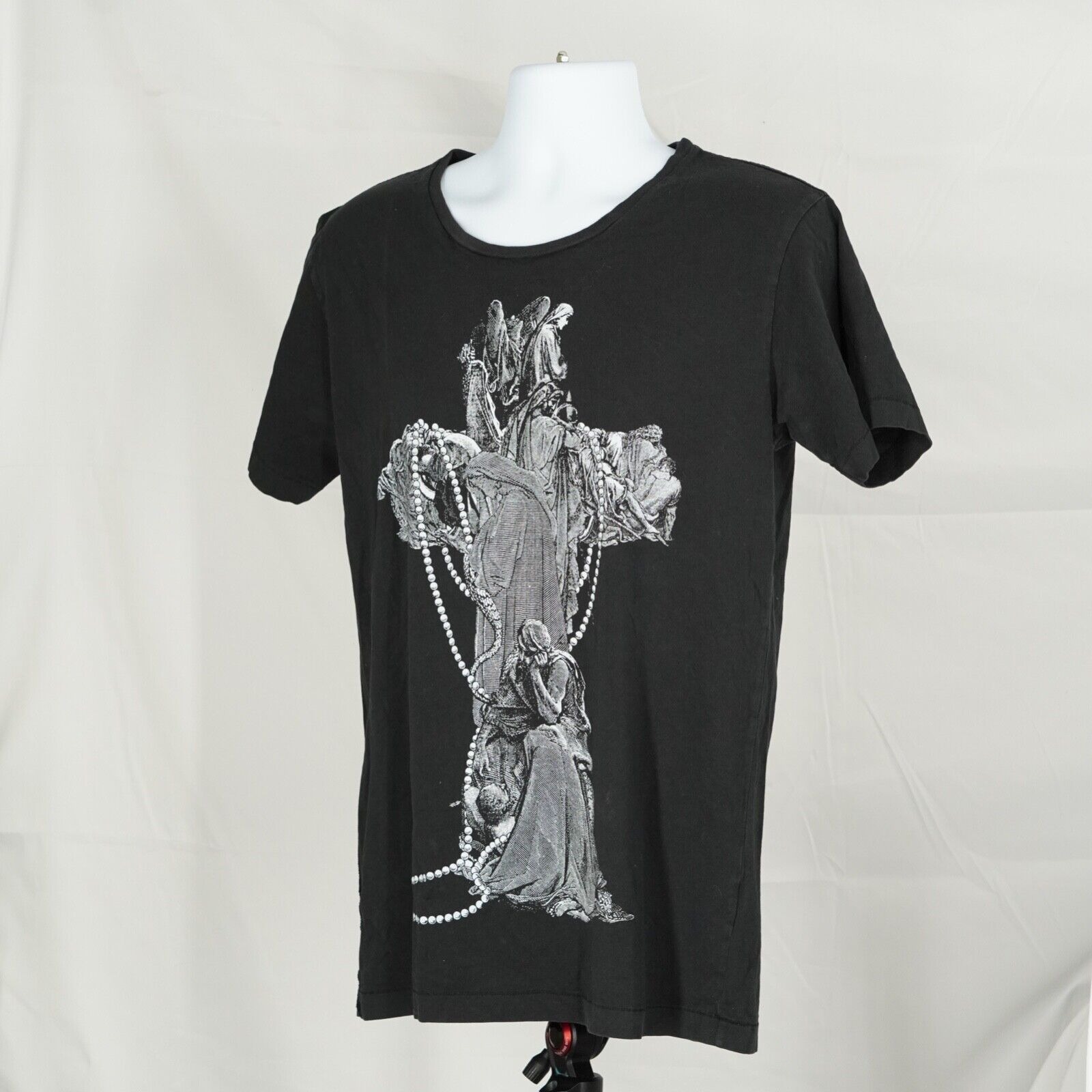 Tsubi Black Cross Graphic T Shirt - 2