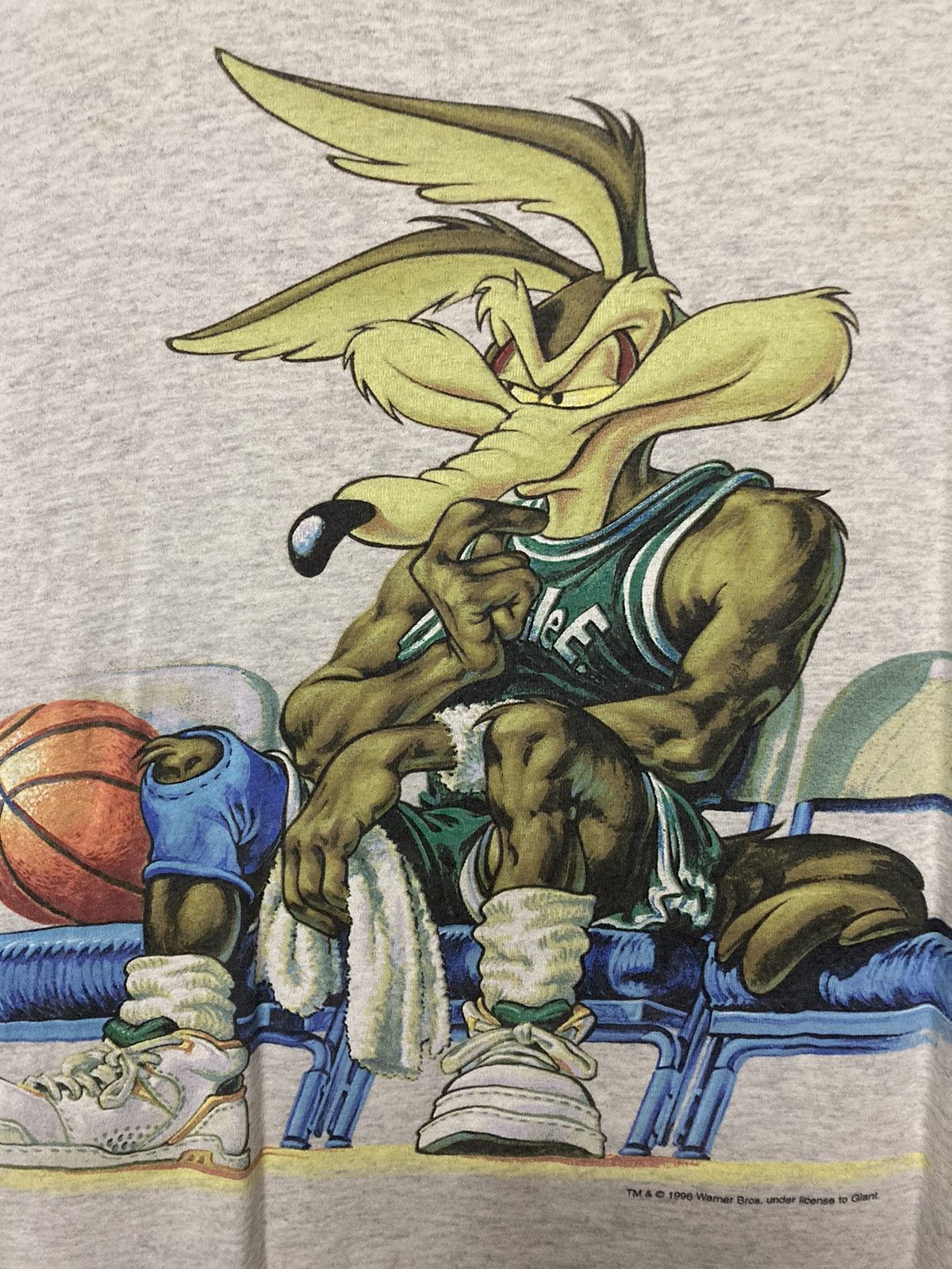 Vintage 1996 Wild E. Koyote Looney Tunes Tshirt - 5
