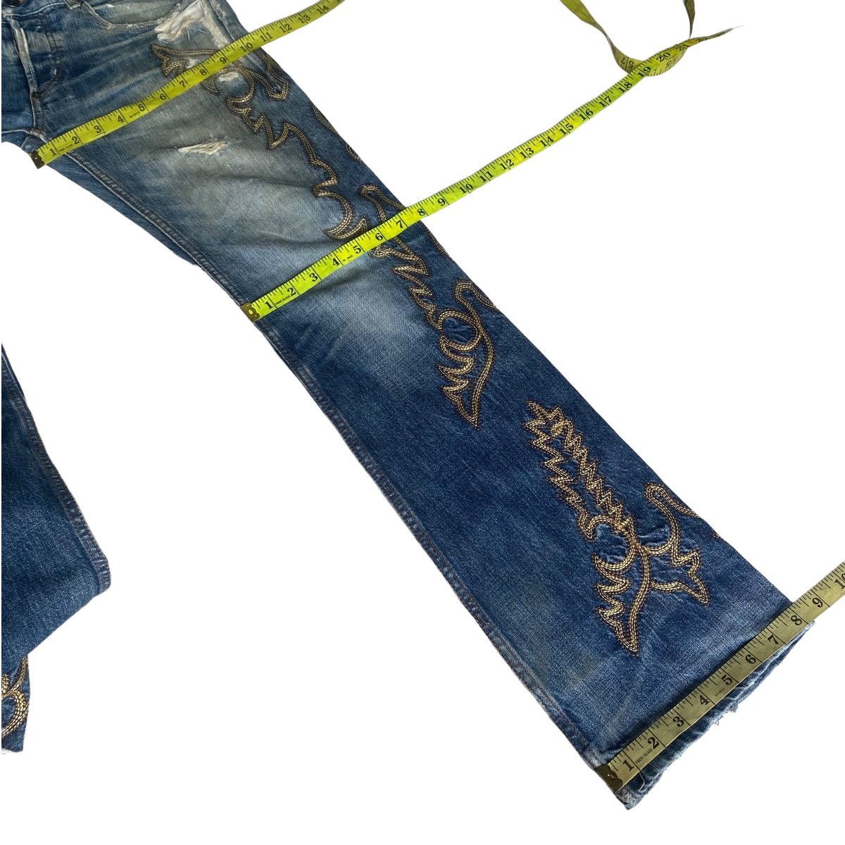 Japanese Brand - Vintage BUFFALO BOB Tribal Embroidery Flare Jeans Distressed - 18