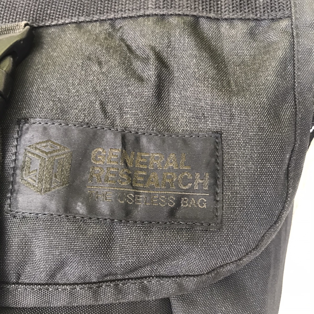 General Research 1999 Messenger Bag - 4