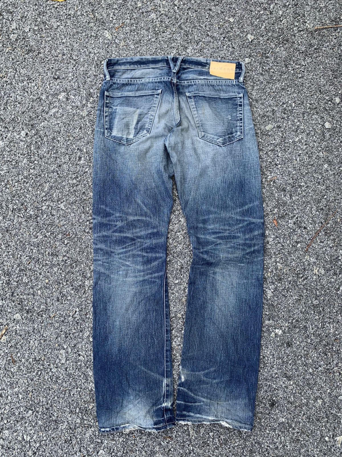 Vanquish Selvage Denime Distressed designations - 2