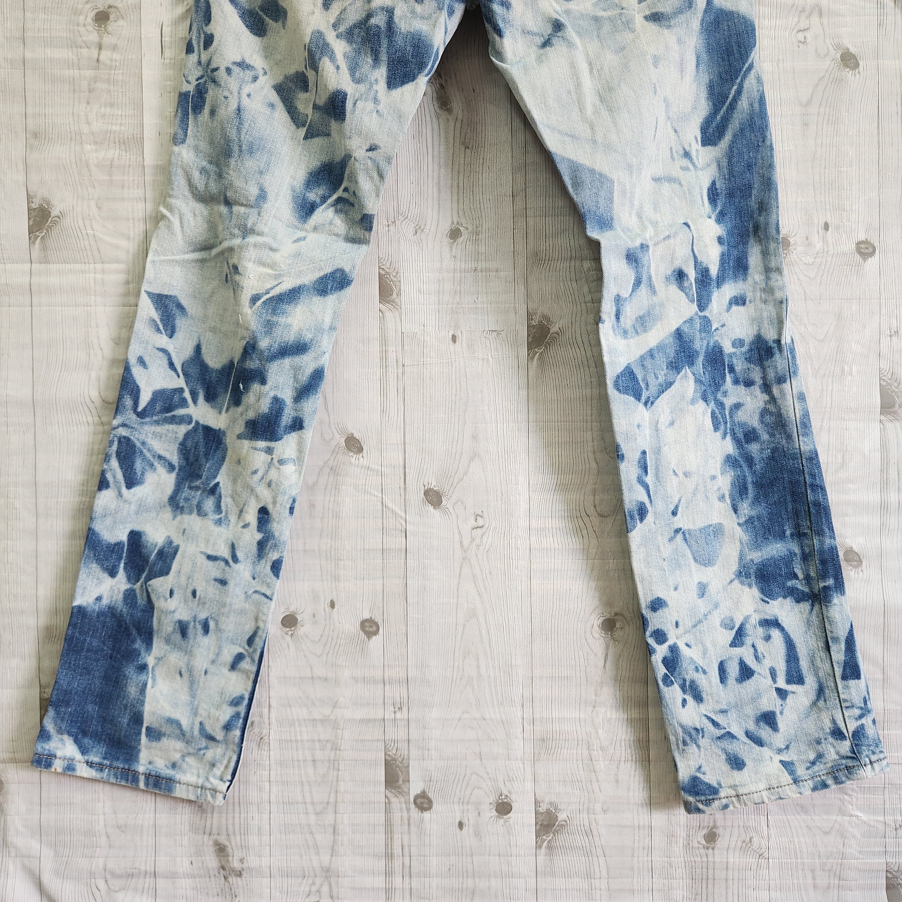 Distressed Denim - Acid Wash Distressed Japanese Denim LCW Jeans - 7