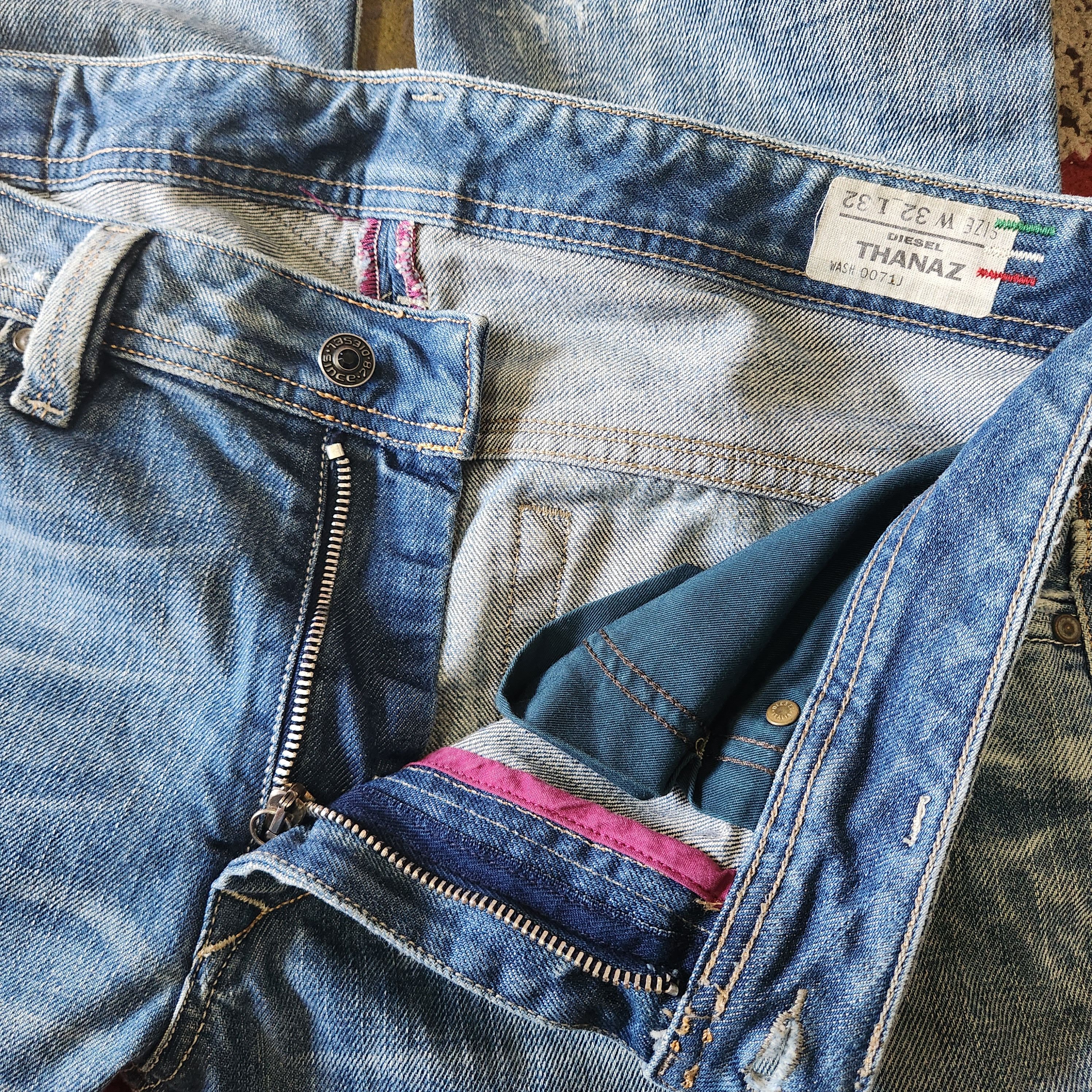 Vintage Diesel Thanaz Distressed Denim Italian Jeans - 3