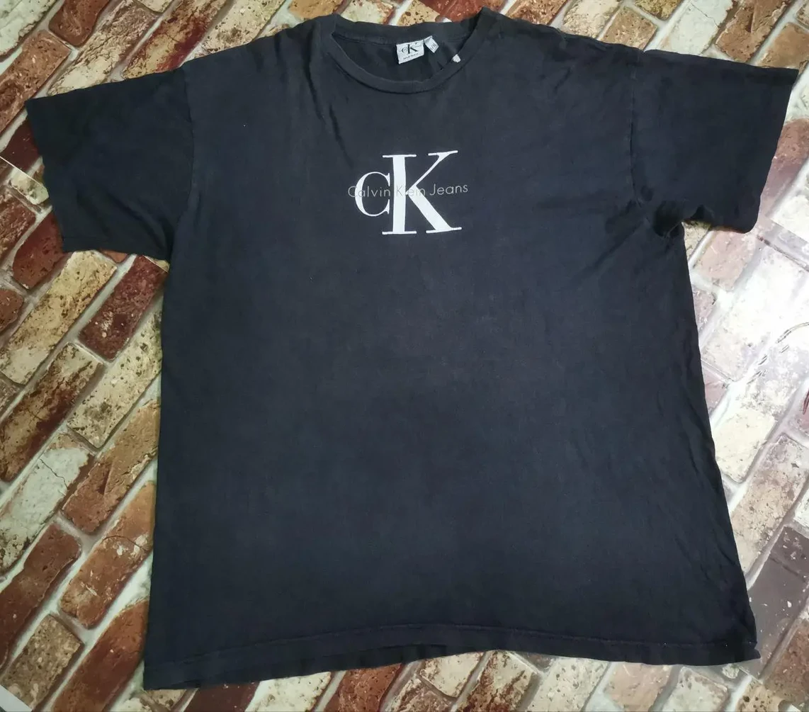 Calvin Klein - Vintage CK Calvin Klein Black Tee - 6