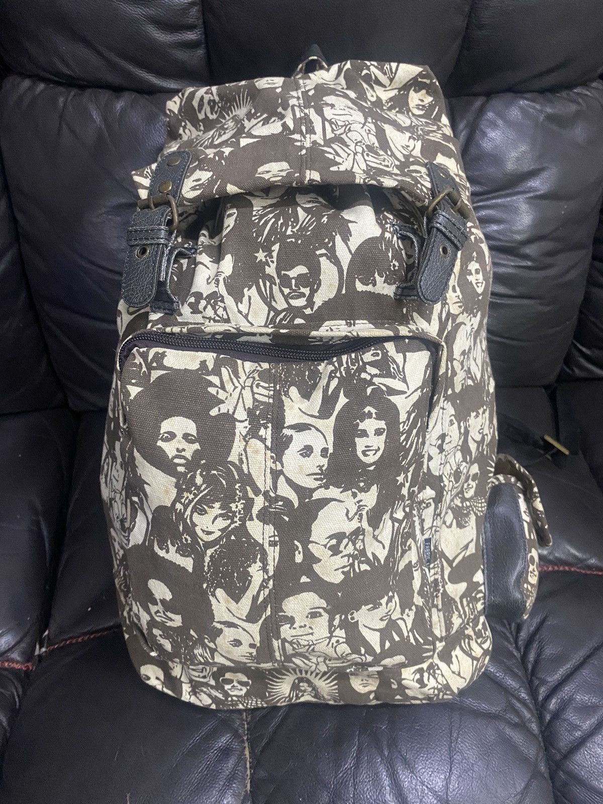 Face Pictures Backpack - 16