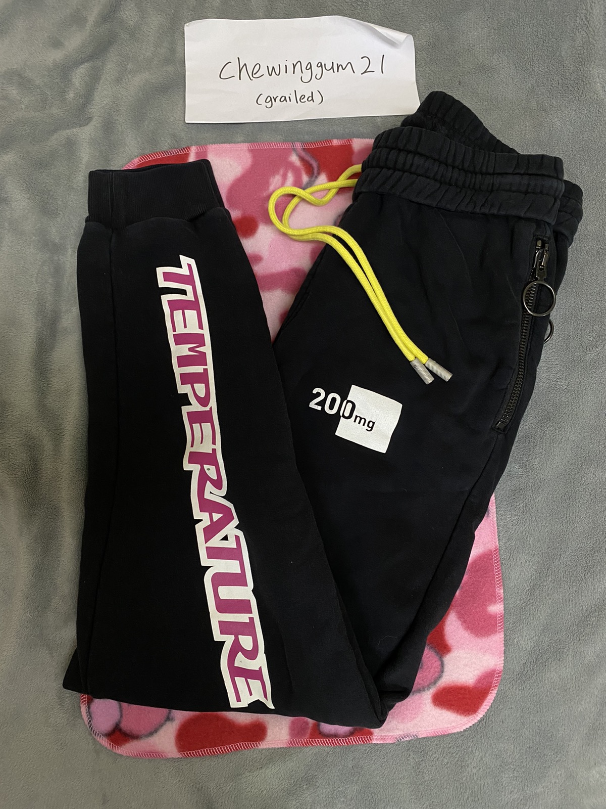 Off White 18SS Temperature Logo Sweatpants - 1