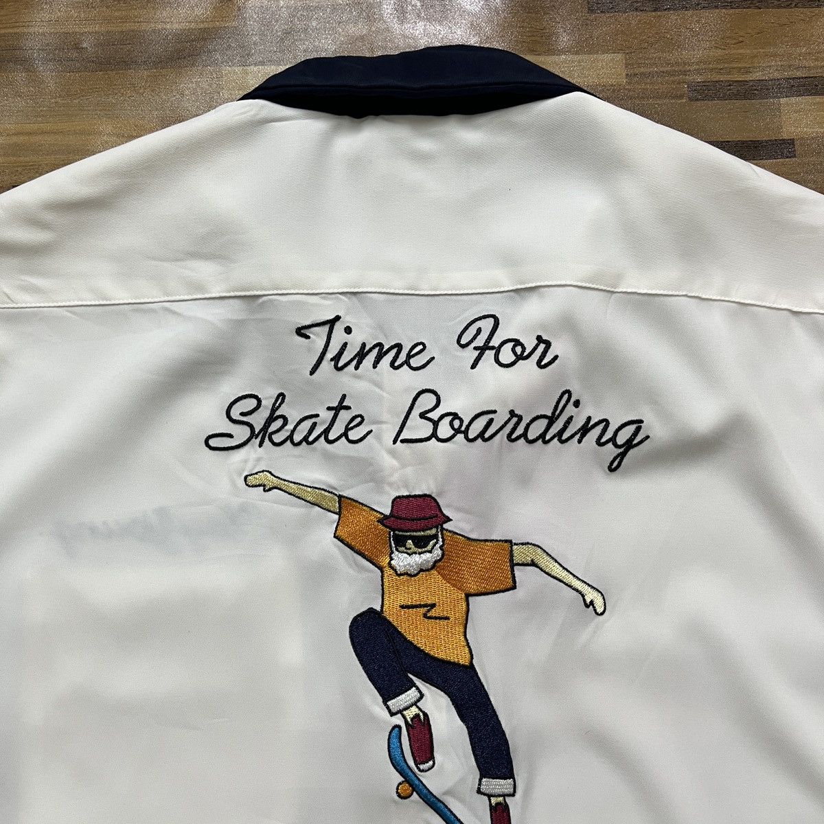 Vintage Powell Peralta Naive Magic Skate Satin Shirt - 18