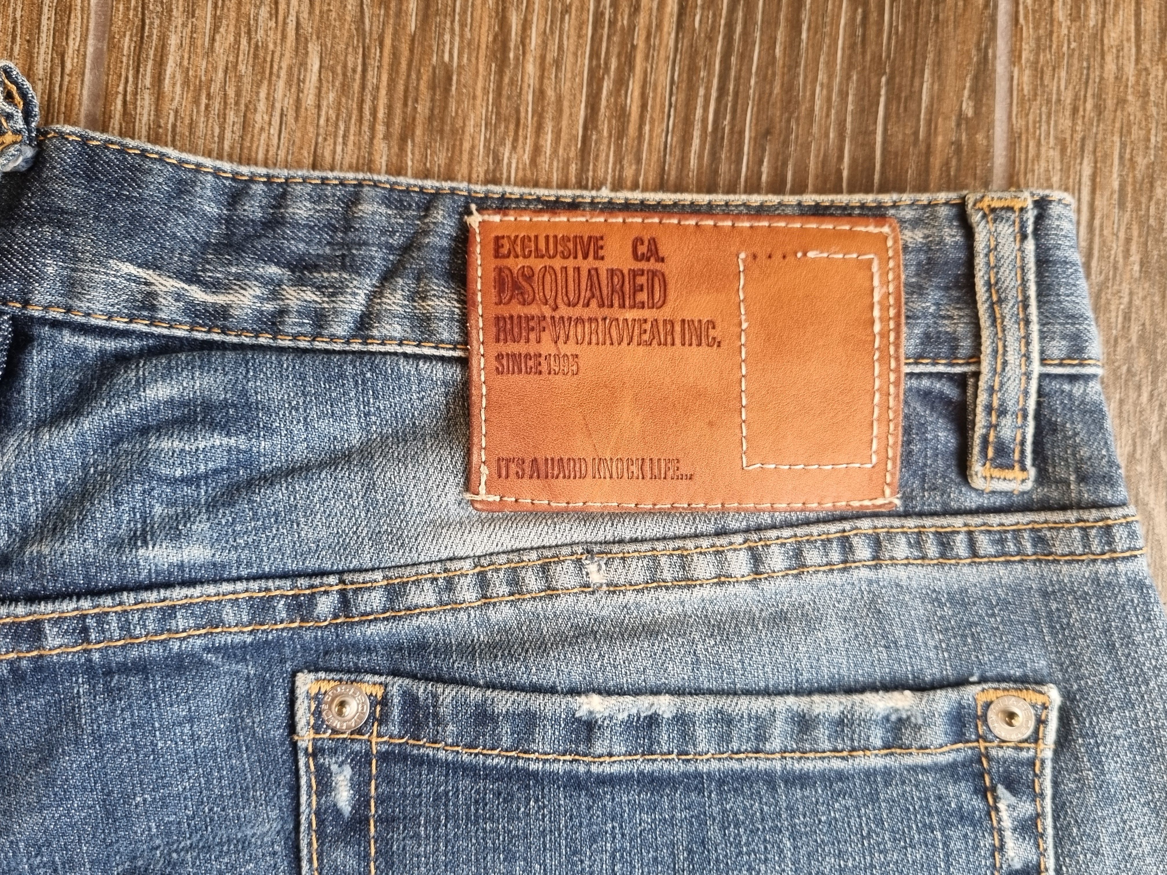 'It's A Hard Knock Life' stonewashed distressed jeans - 10