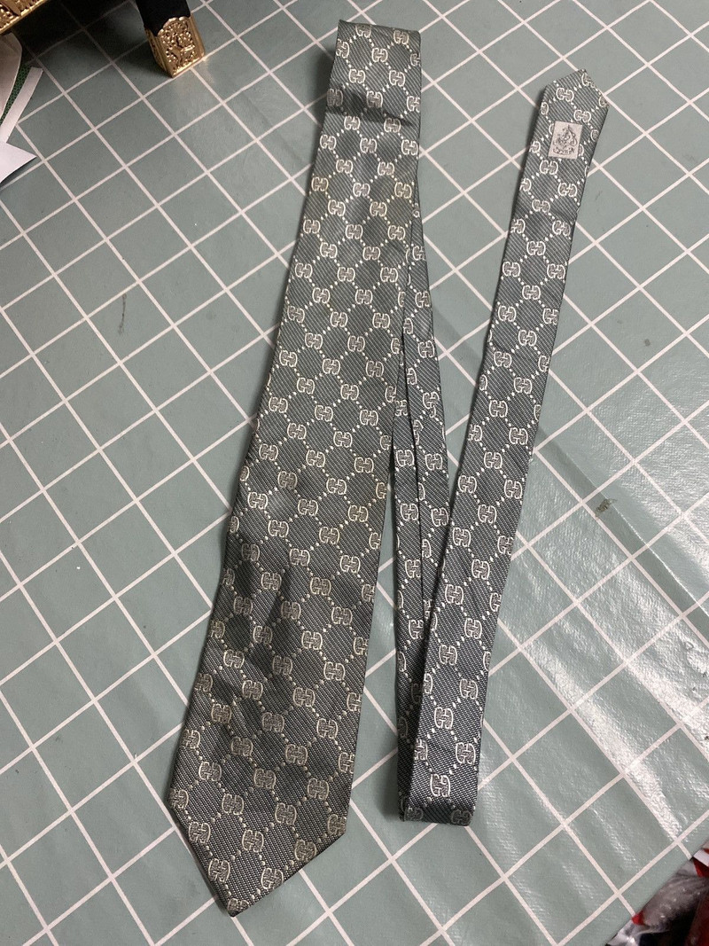 Rare Vintage Tie Gucci Big Logo - 1