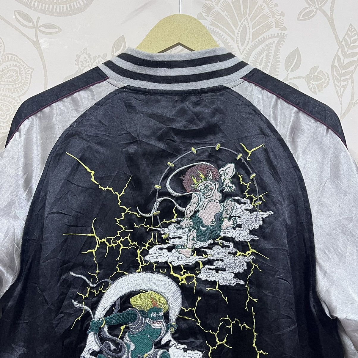 Vintage Satin Sukajan Japan God Embroidery Jacket - 18