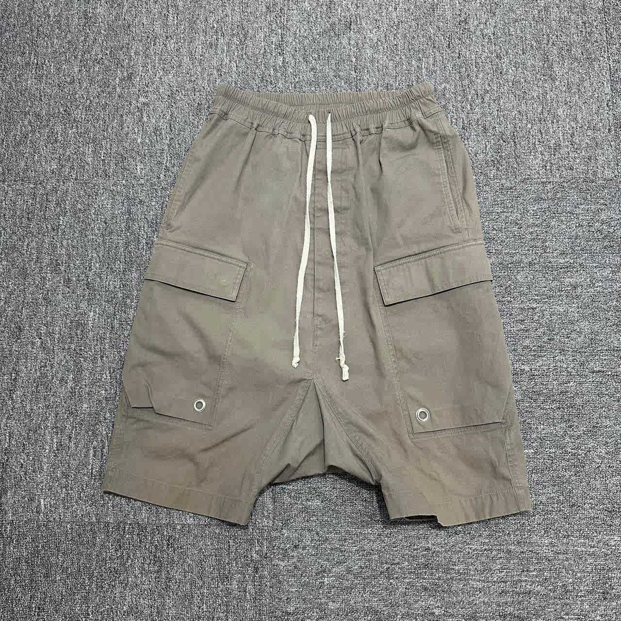 Rick Owens Mainline Dual Side Pocket Shorts - 1