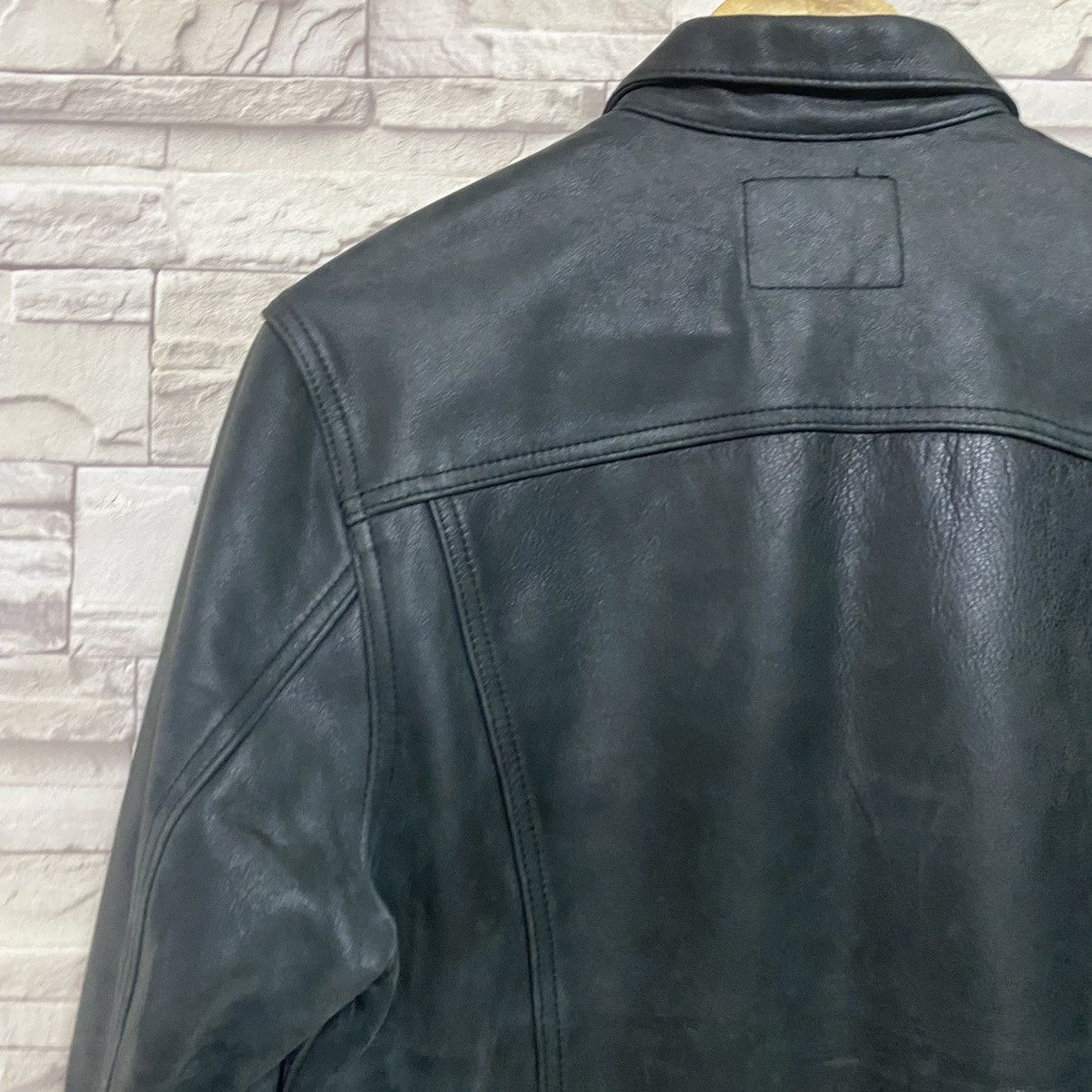 FW2011 Levis X Supreme Leather Trucker Jacket - 10