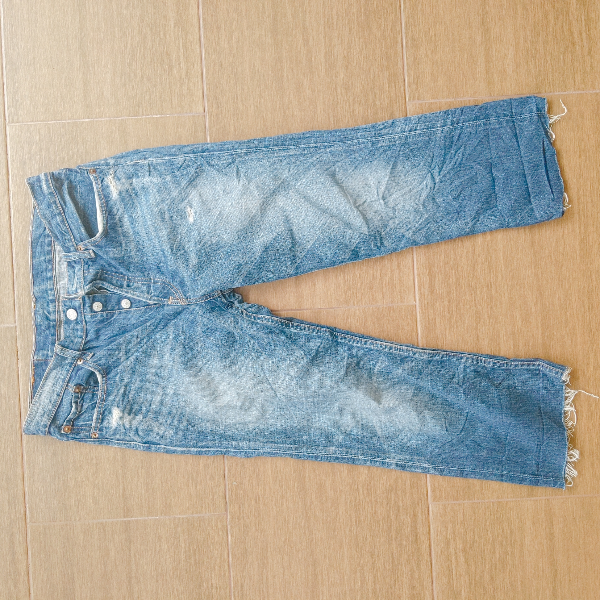 Vintage Levis 501 W28*21 Distressed Short Denim Button Pants - 1