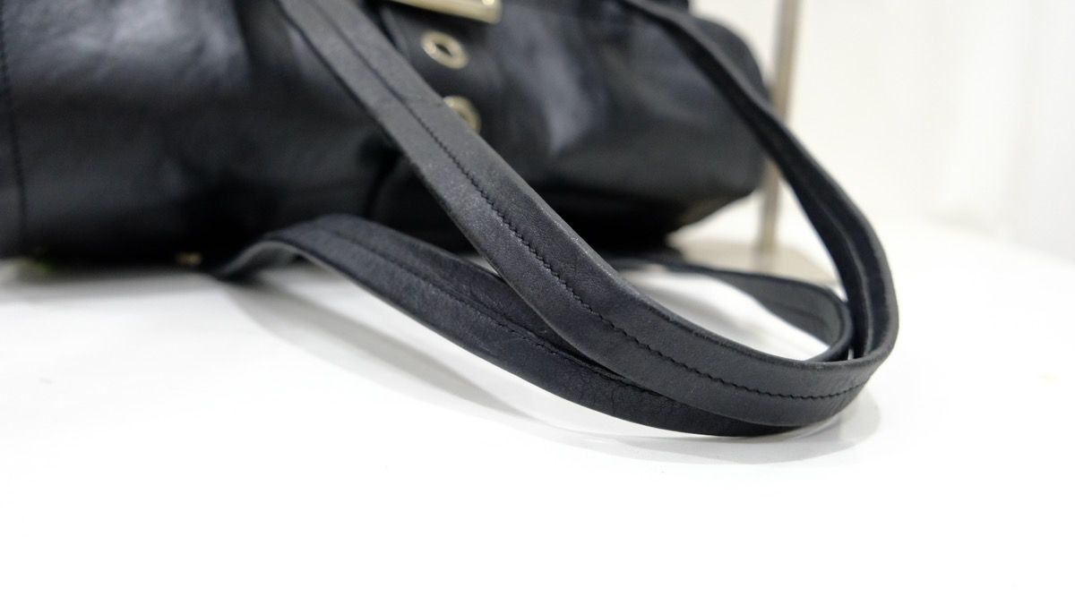 Authentic Black Prada handbag leather and nylon - 6