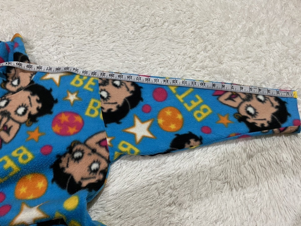 Movie - Betty Boop Fullprint High Collar Pullover - 12