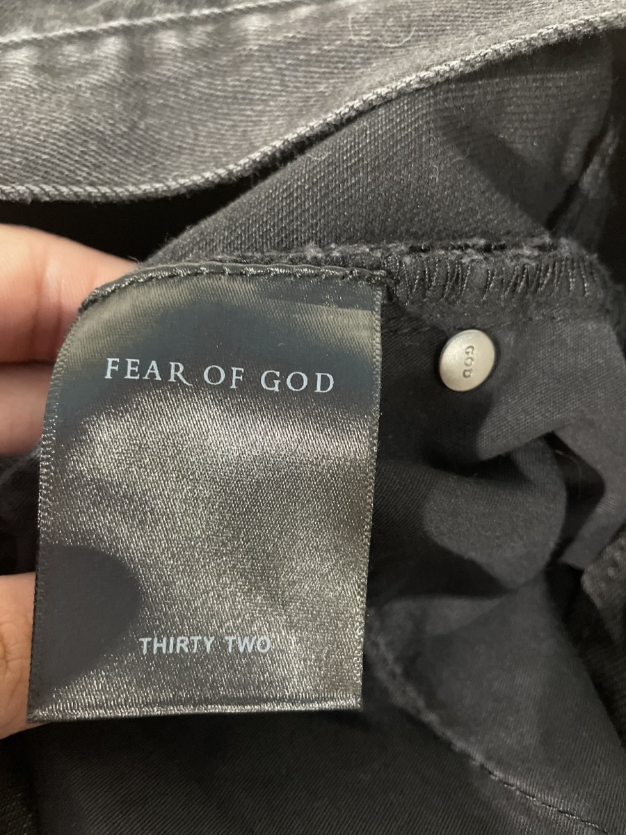 FEAR OF GOD FOURTH COLLECTION DISTRESSED DENIM - BLACK - 3