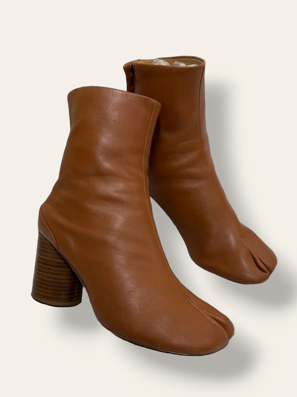 Maison Margiela Brown Tabi Ankle Boots - 1