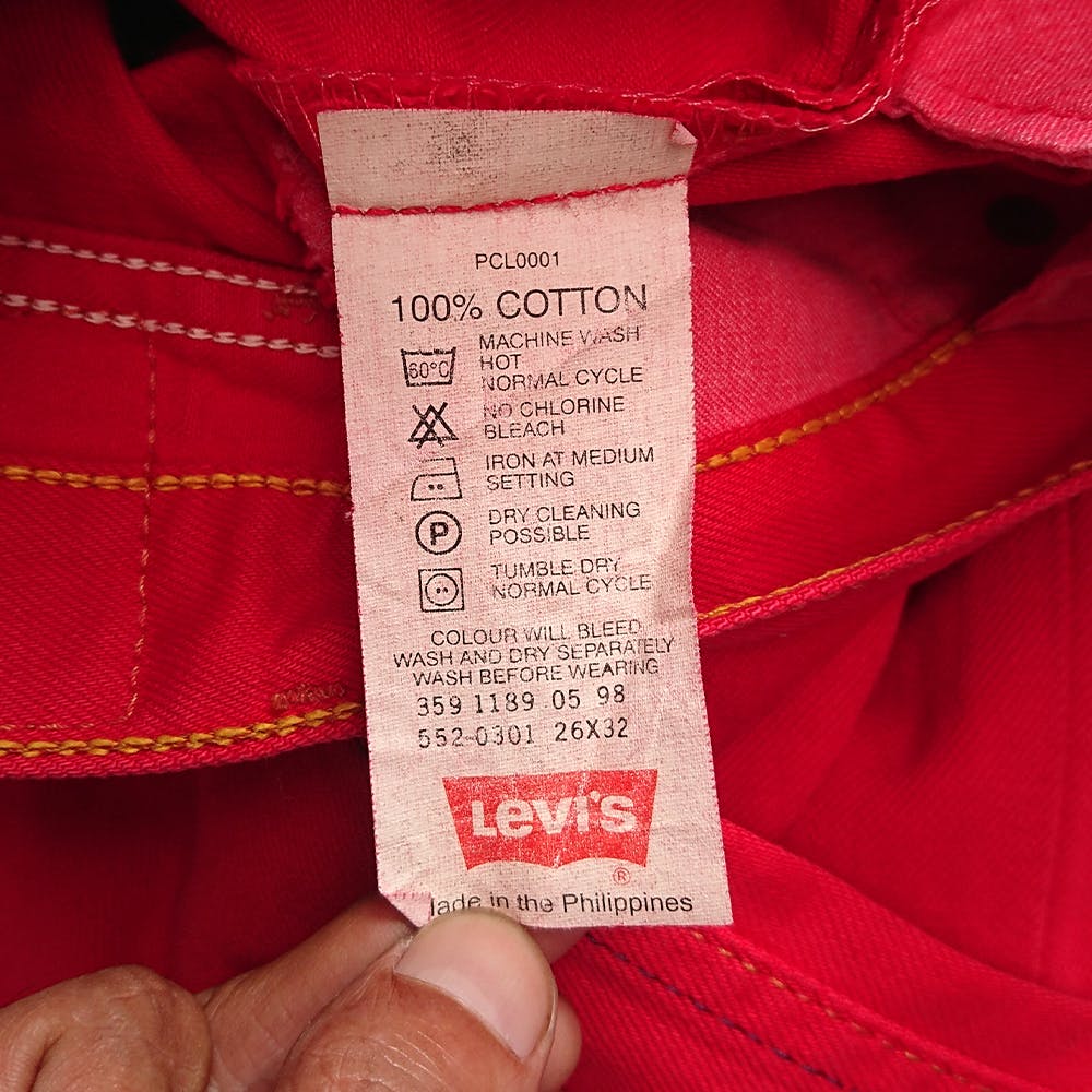 Levi's 552 Red Denim Jeans - 11