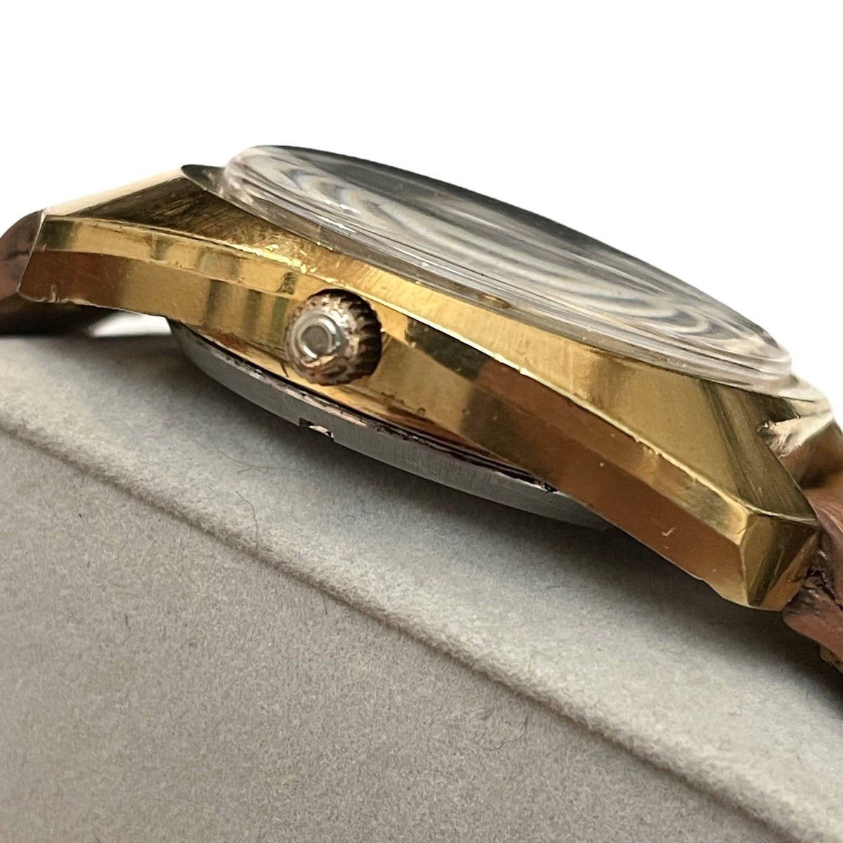 Omega - Vintage 1972 Gold Geneve Electronic Chronometer Watch - 5