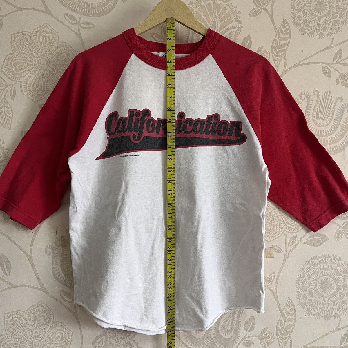 Vintage 1999 Red Hot Chili Peppers Californication Raglan - 2