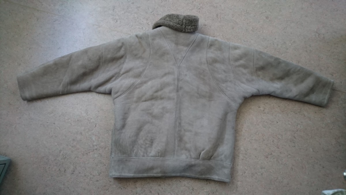 Vintage - 100% Real Lambskin Shearling / Jacket - 9