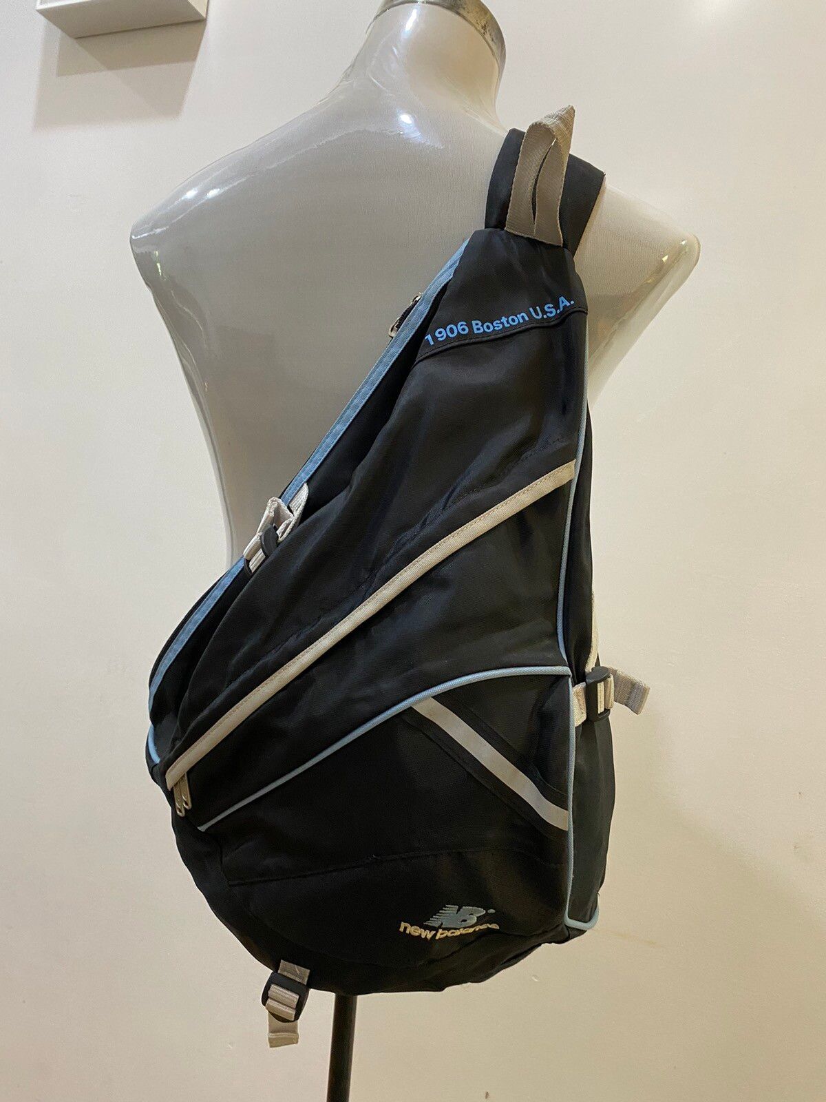 Vintage New Balance Crossbody Bag - 2