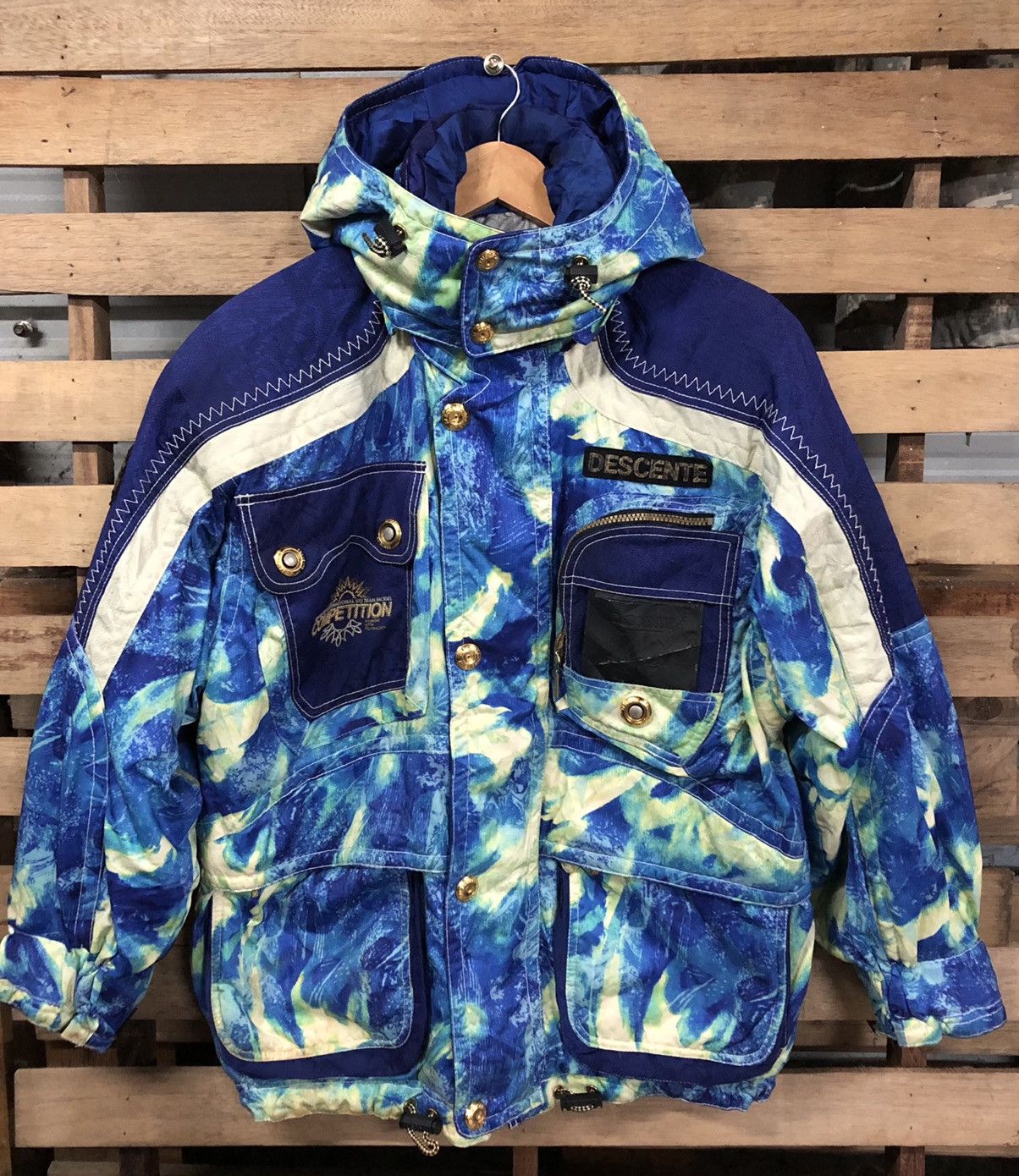 Descente Art International Ski Team Jacket Nice Design - 1