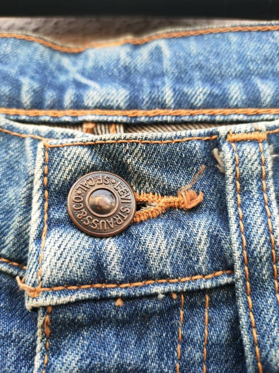 DELETE TODAY Levis Denim Pant - 4