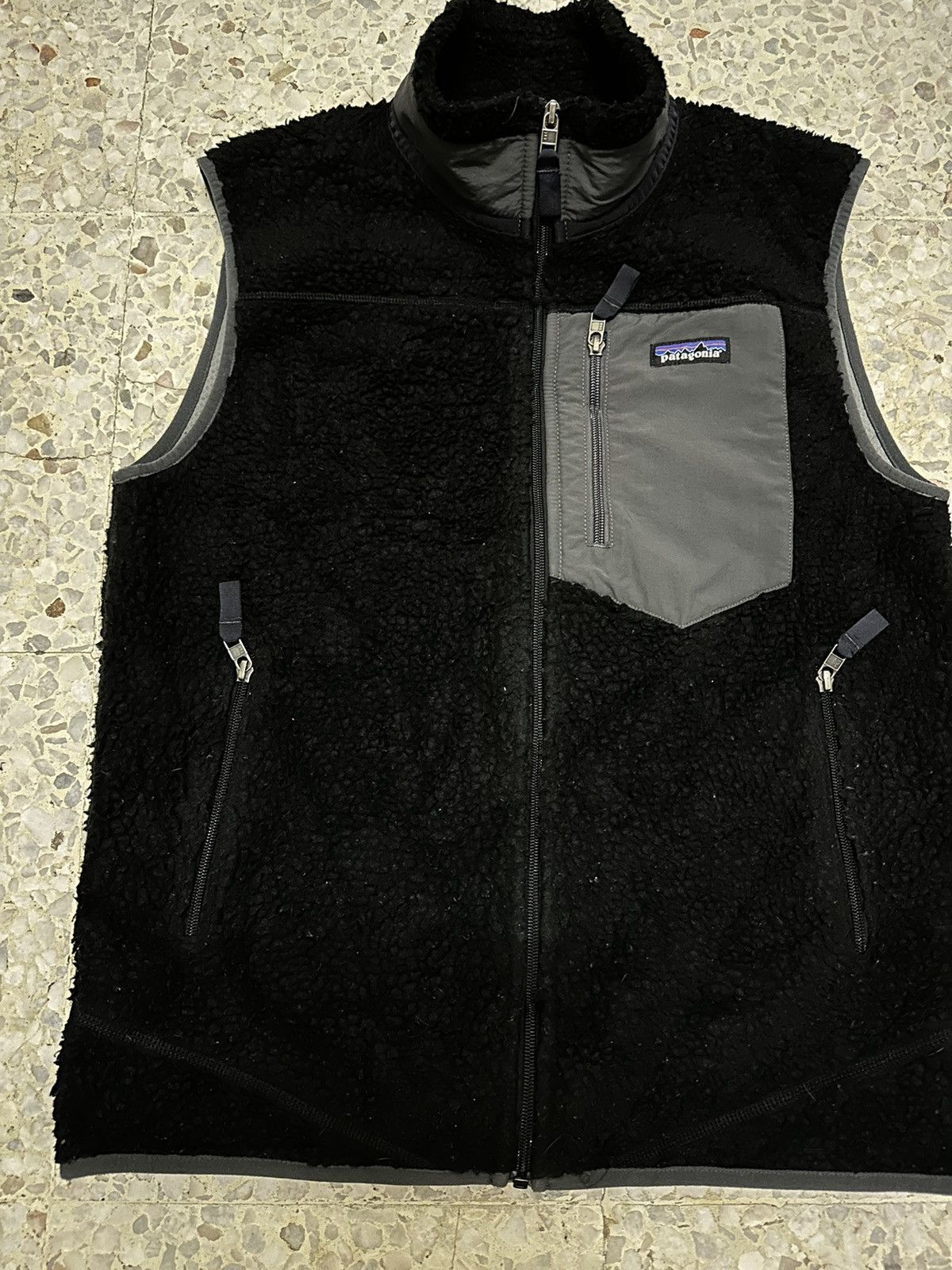 Vintage 90’s Patagonia Sherpa Vest Retro Design - 4