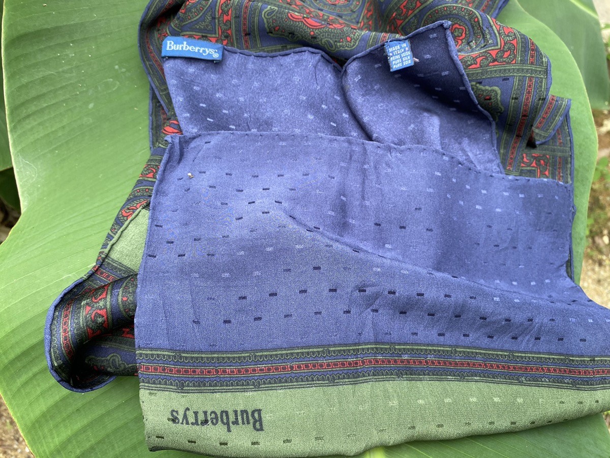 BURBERRY SILK SCARF MADE IN ITALY - 3
