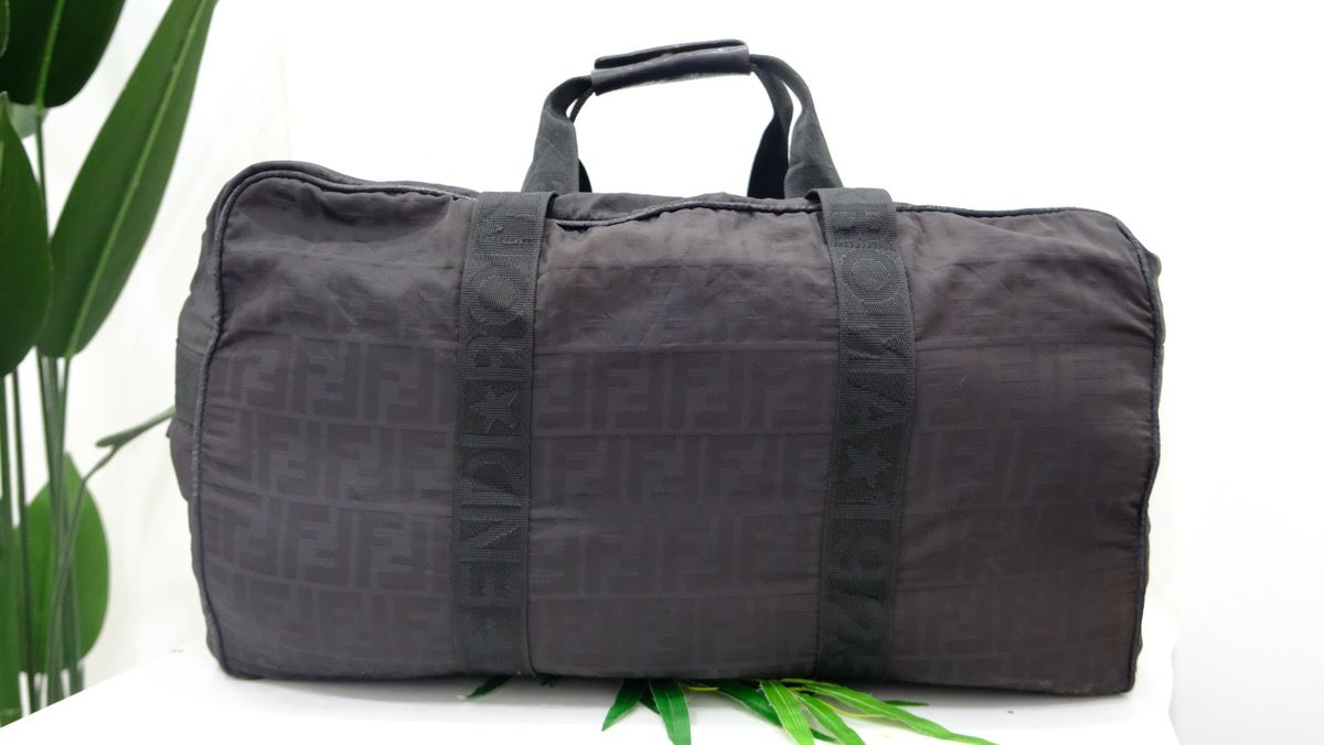 Authentic vintage Fendi black zucca travel bag large saiz - 1
