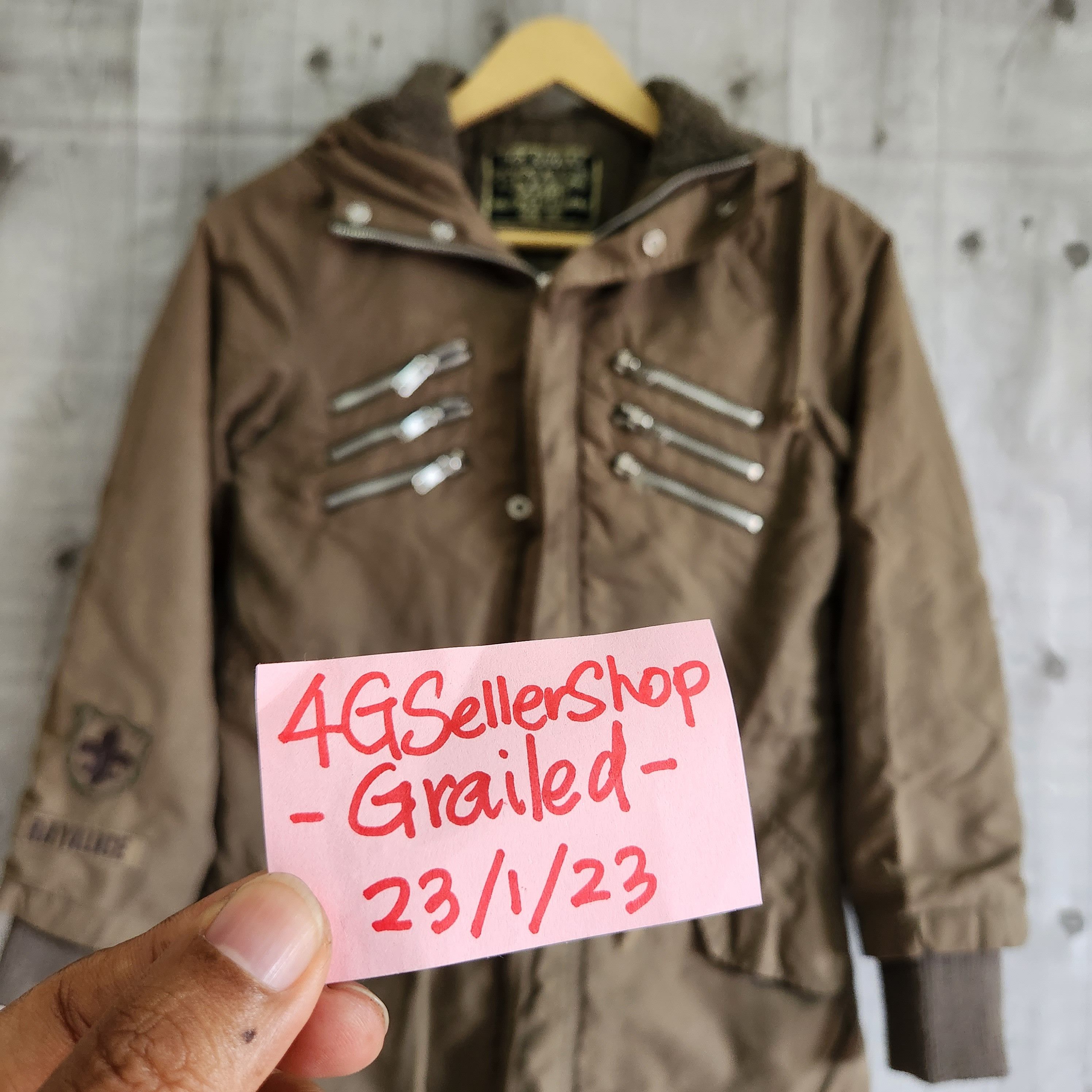 Military - Army Airforce US Army Type Jacket With Hooded - 19