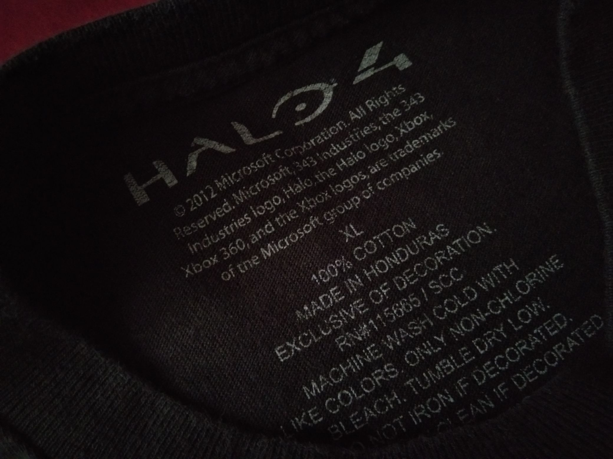 Exclusive Game - Halo 4 tshirt game playstation xbox game promo - 3