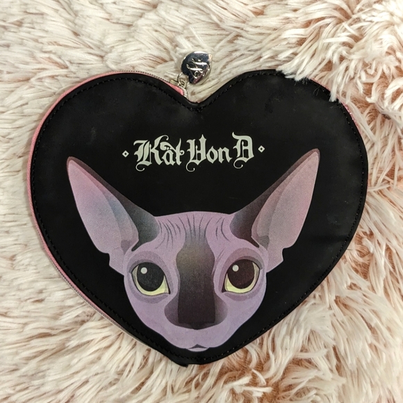 Too Faced x Kat Von D Better Together Double-sided Heart-shaped Make-up Bag - 1