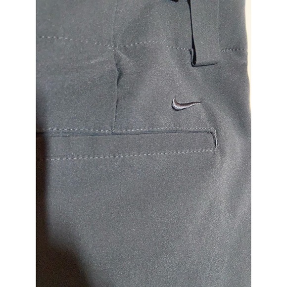Nike Golf Dri-Fit Tech Capri Pants High Waist Button Up Belt Loops Black 6 Small - 8