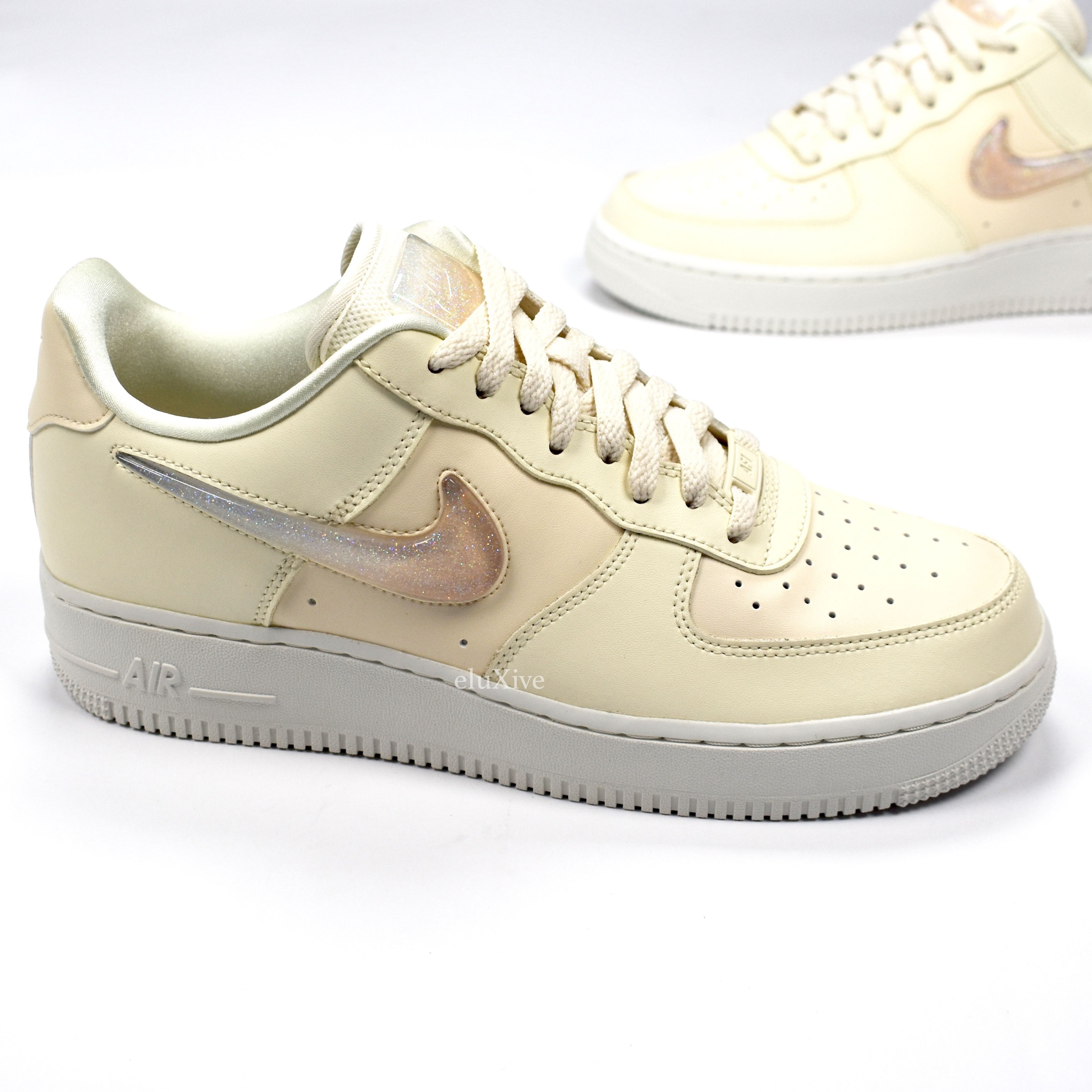 Air Force 1 SE PRM Jelly Swoosh Cream White DS - 3