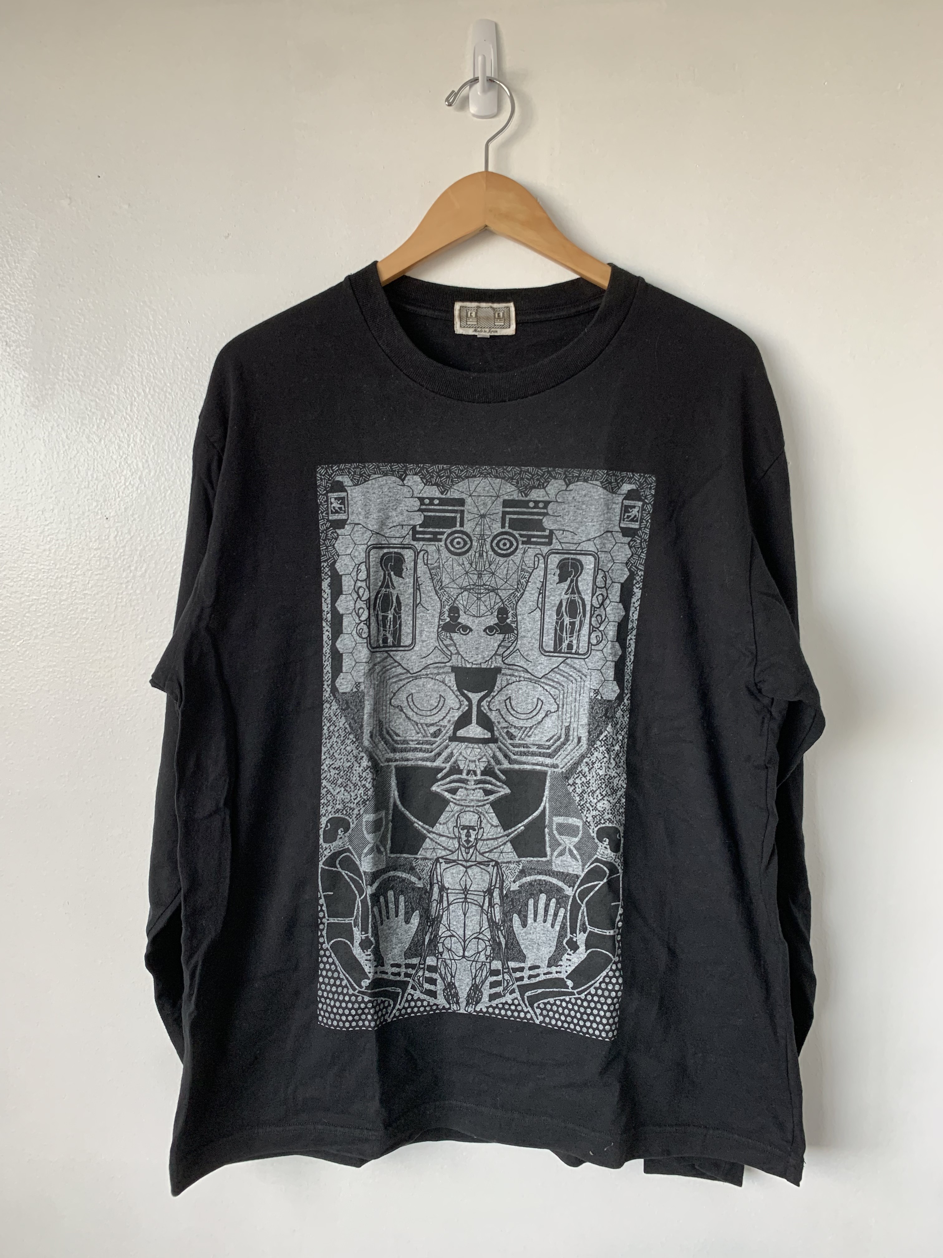 MD SynchronEyes LS Tee - 2