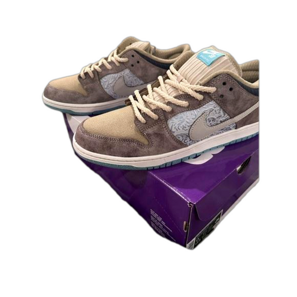 Nike SB Dunk Low Big Money Savings - 4