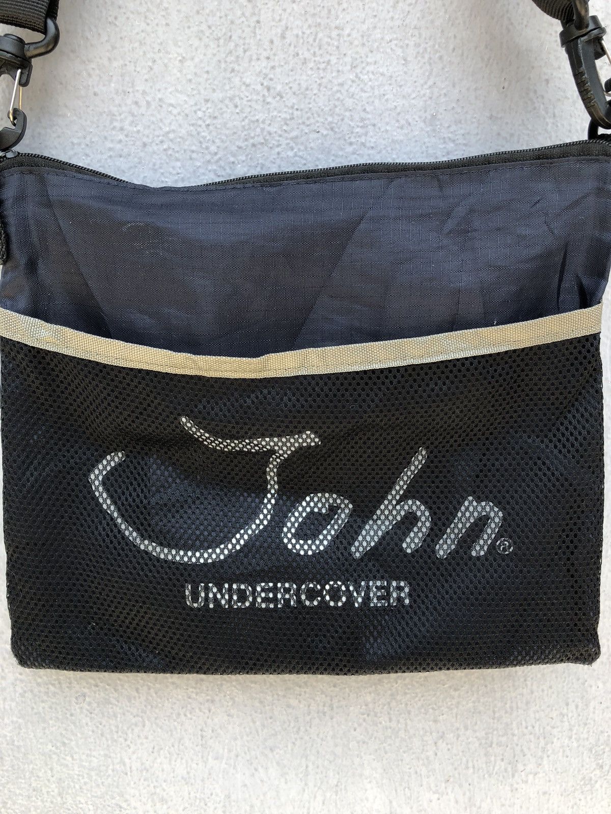 John Undercover Mesh Pocket Sacoche Sling Bag - 2