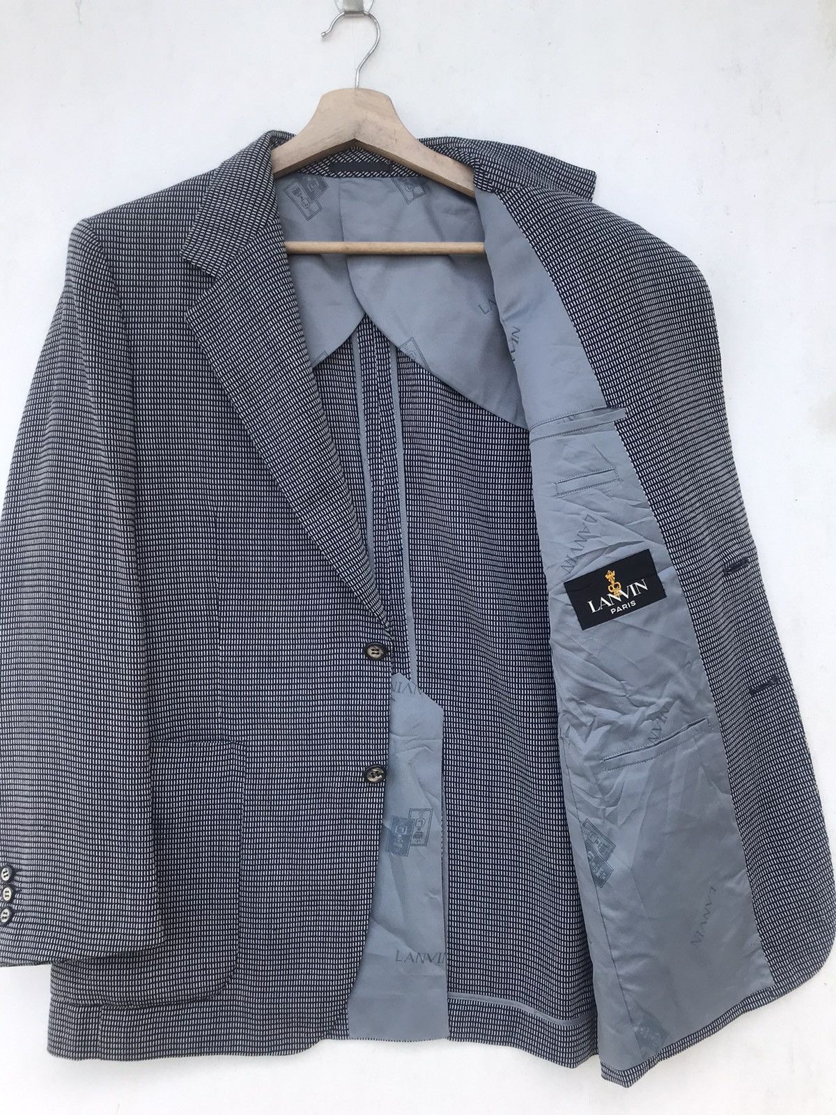 Luxury Lanvin Paris Suit Jacket - 4