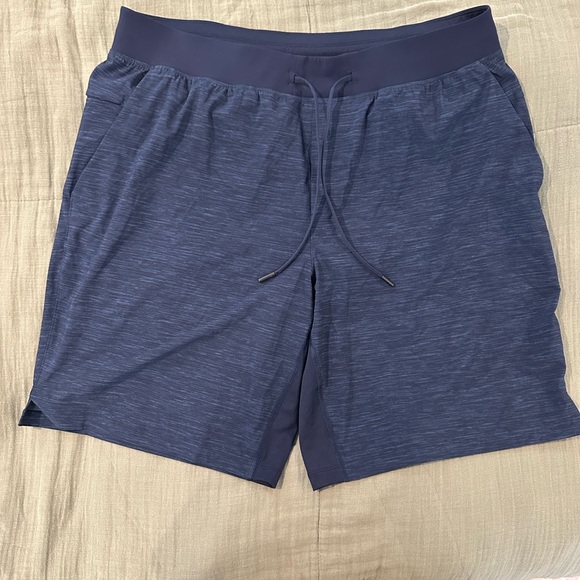 lululemon athletica - Lulu Lemon Lined shorts - 1