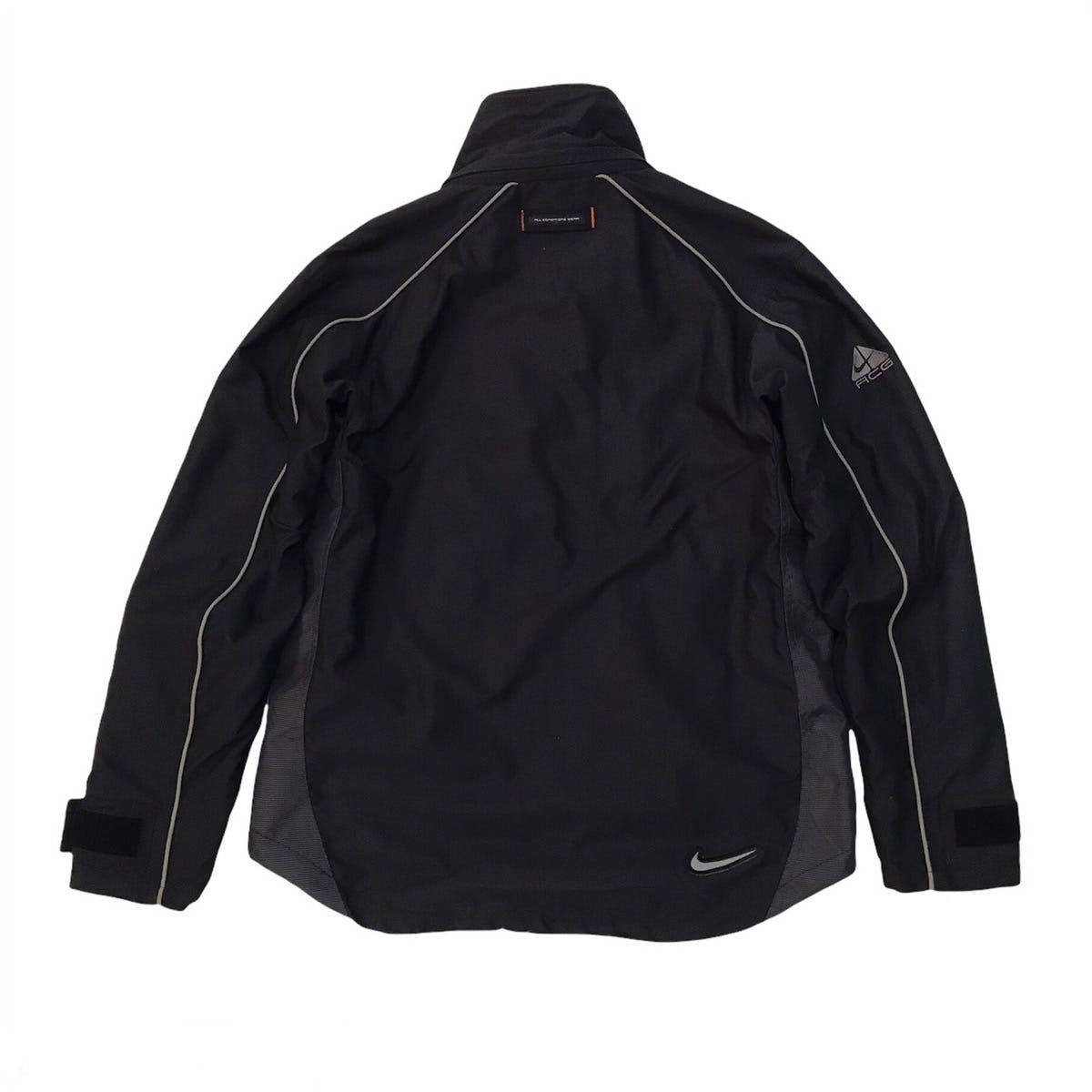 Nike ACG Jacket - 2