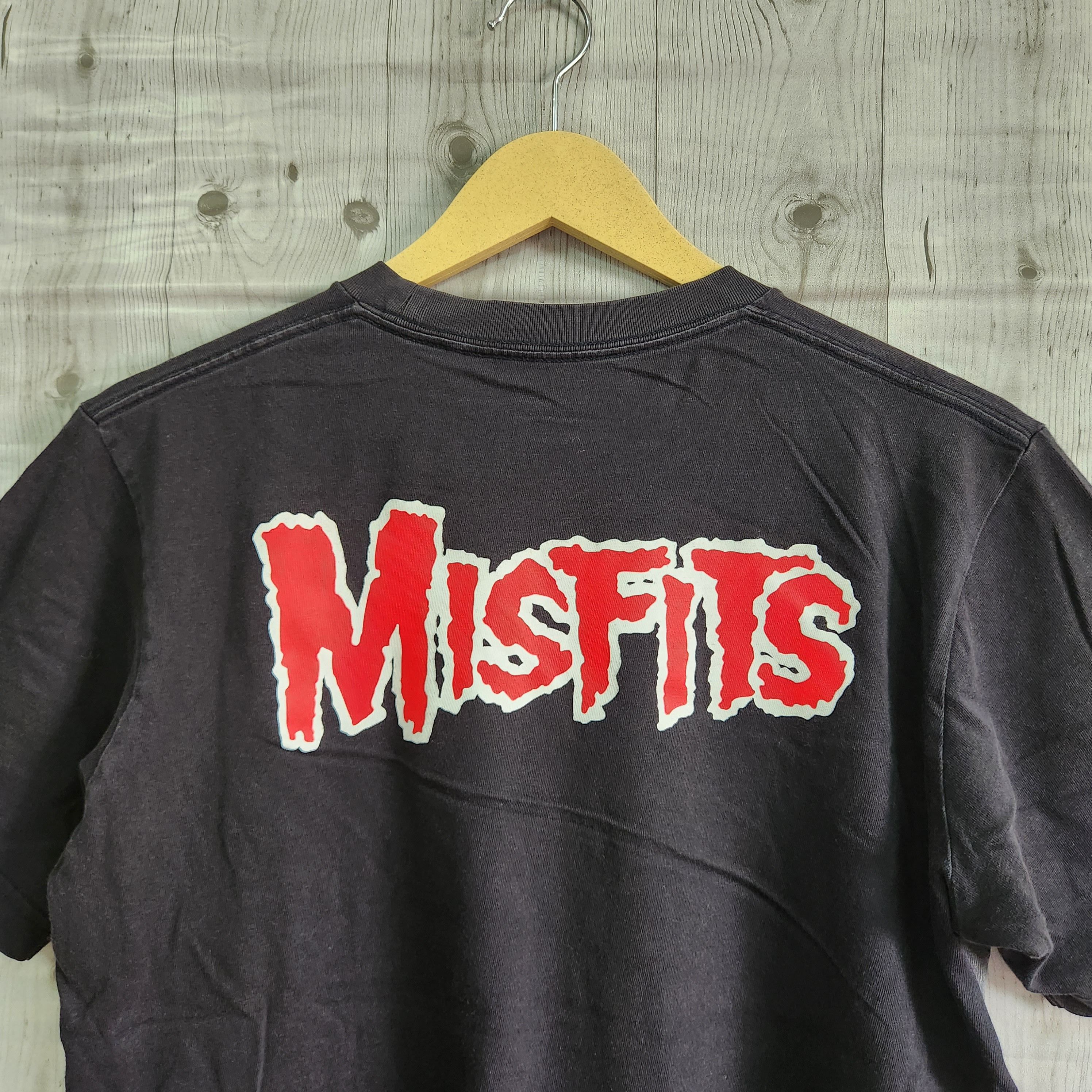 Misfits X Uniqlo Japan TShirt - 15