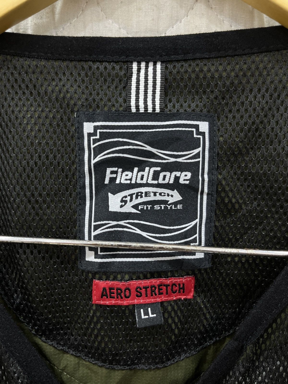 Hypebeast - (Cccc). FIELDCORE AERO STRETCH TACTICAL VEST - 7