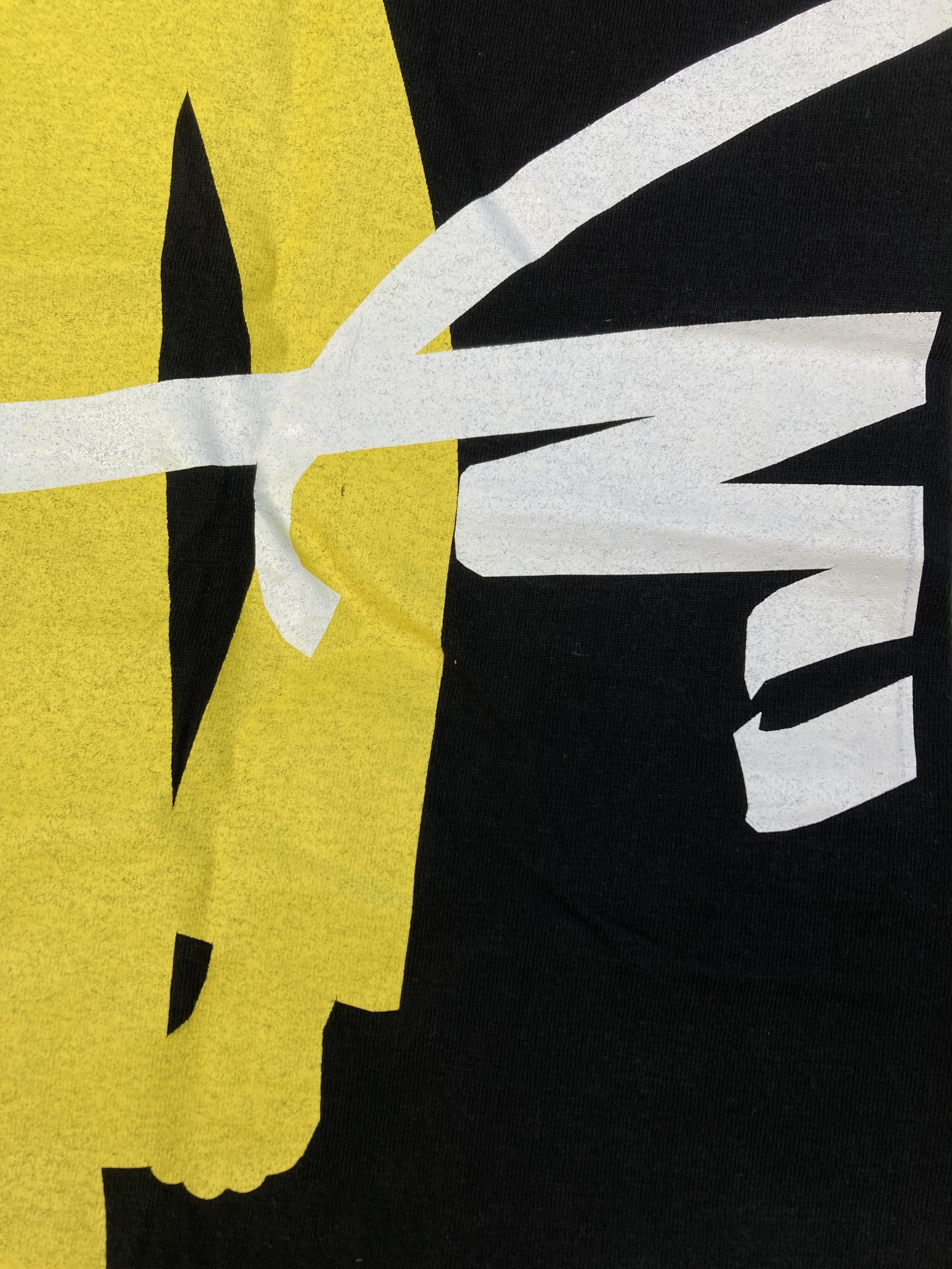 Vintage 2003 Bape Gallery x Futura Gun Man Tee - 10